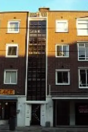 Jonker Fransstraat 82-84